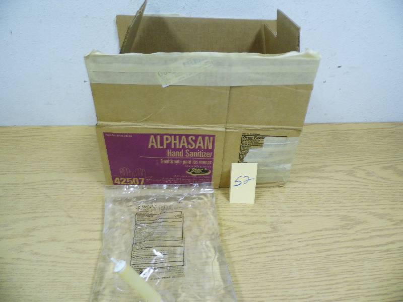 lot 52 image: 6 - Alphasan Hand Sanatizer Packs