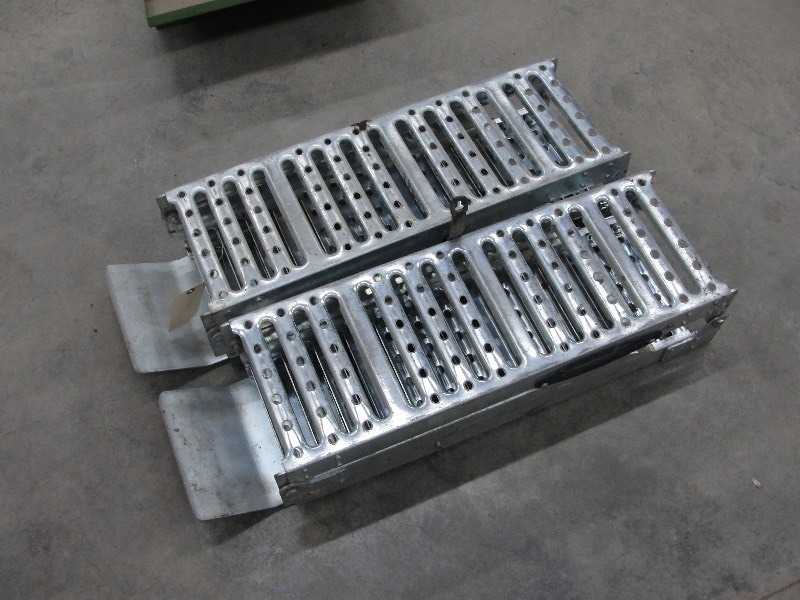 Tri- Fold 4 Wheeler Ramps