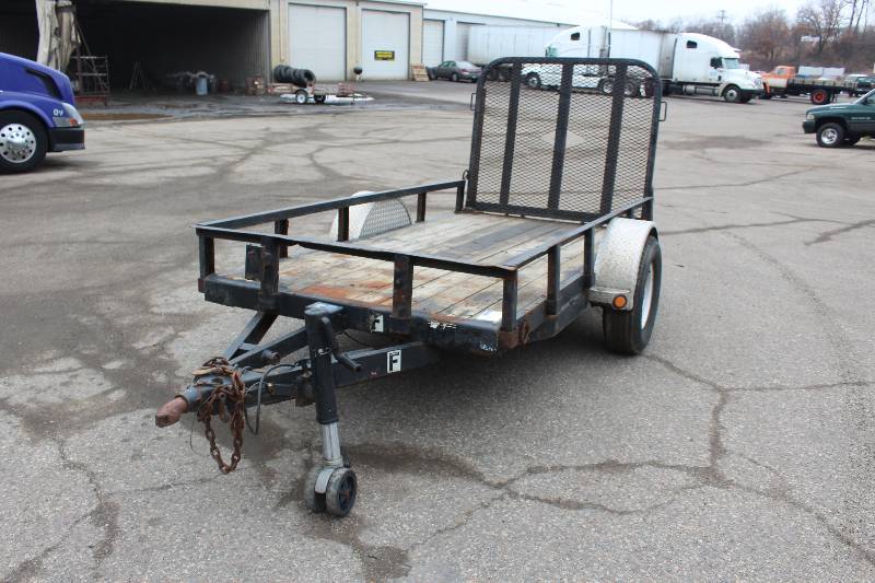 2011 P J Heavy Duty Trailer - 10 ft bed