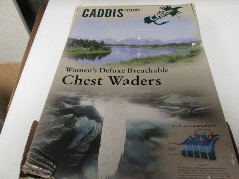 lot 59 image: Caddis Womens Deluxe Breathable Ch...