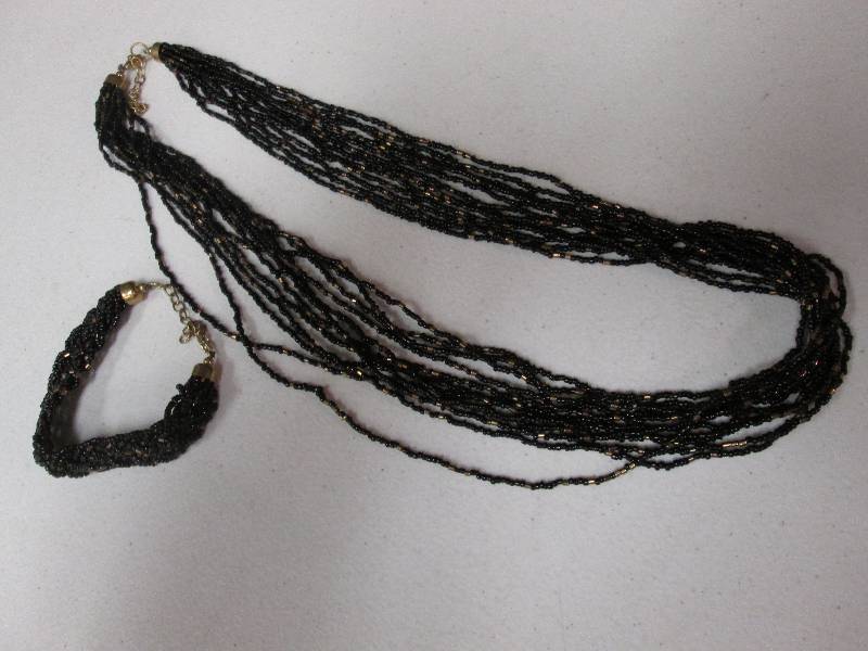 lot 102 image: Matching gold black beaded necklac...