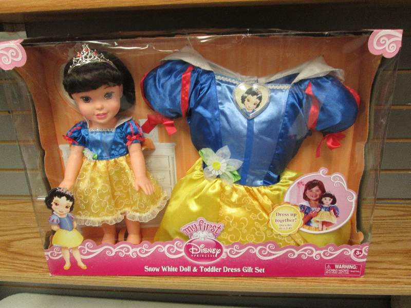 lot 125 image: Snow White Doll with matching toddl...