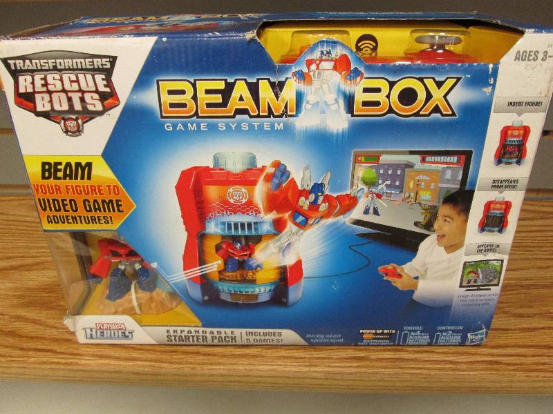 lot 147 image: Playskool Beam Box Game System incl...