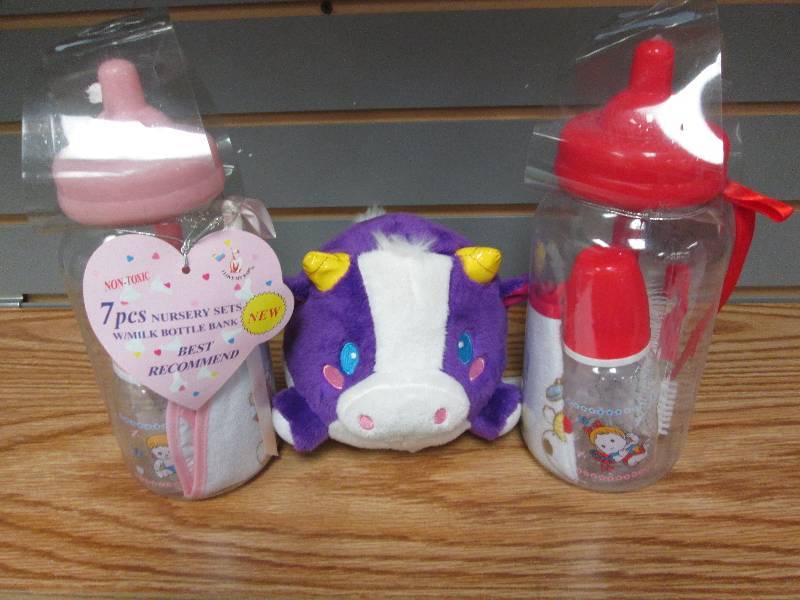 lot 158 image: Lot of 2 7 pc nursery kit w milk ...