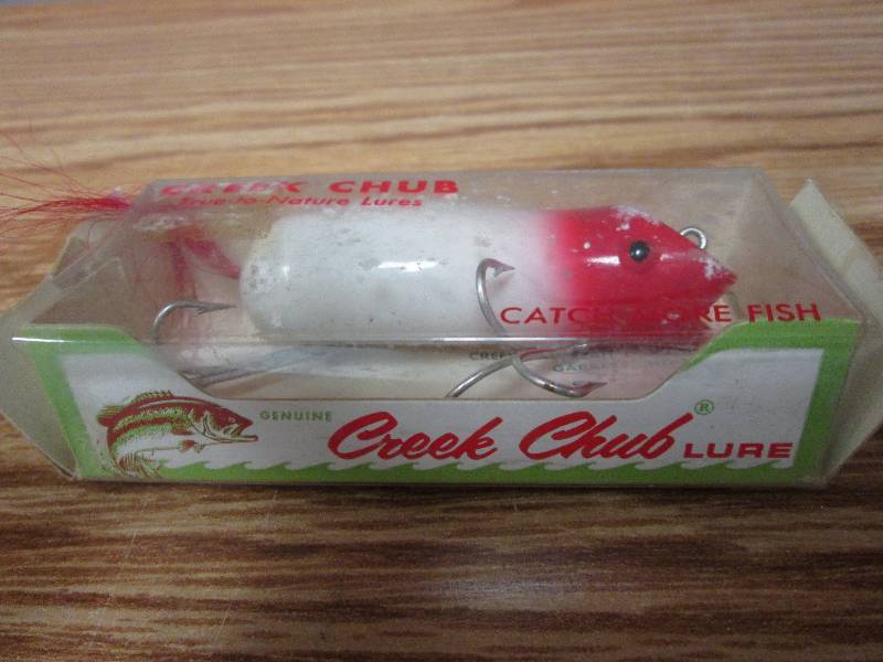 lot 198 image: Creek Chub lure...