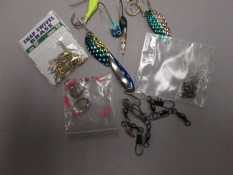 lot 213 image: Assorted lures & tackle...