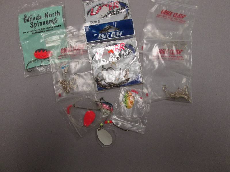 lot 215 image: Assorted hooks & spinners...