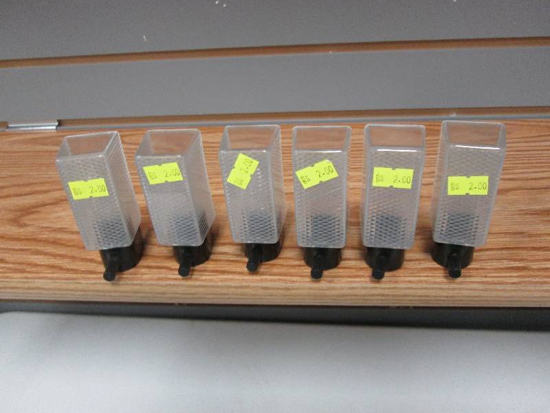 lot 230 image: Lot of 6 night lights...