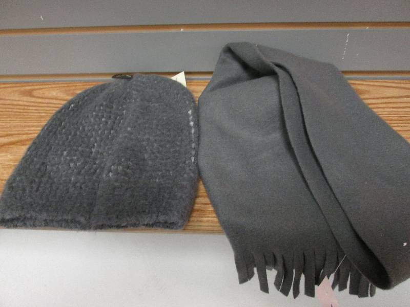lot 304 image: Grey hat Retail $24 and scarf...