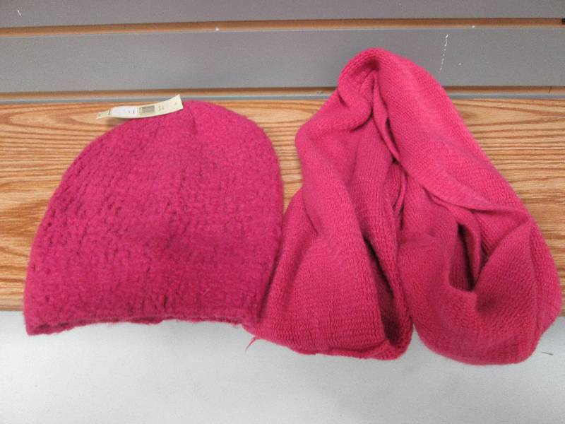 lot 306 image: Pink hat Retail $24 & pink infiniti...