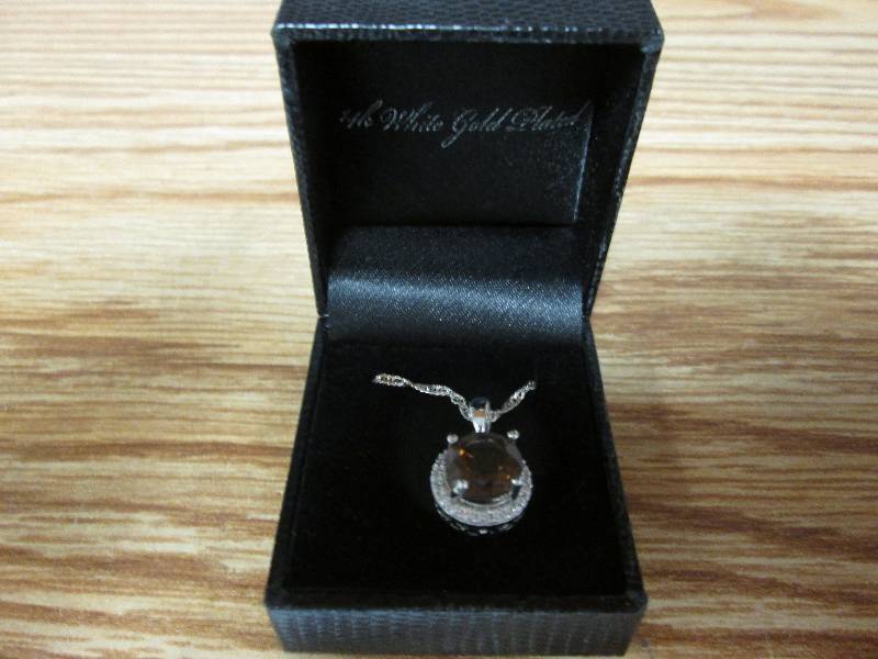 lot 6 image: Gold Coast platinum plated silver n...