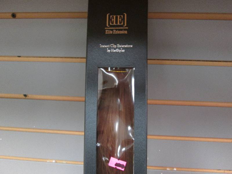 lot 38 image: Herstyler Elite Instant Clip Hair E...
