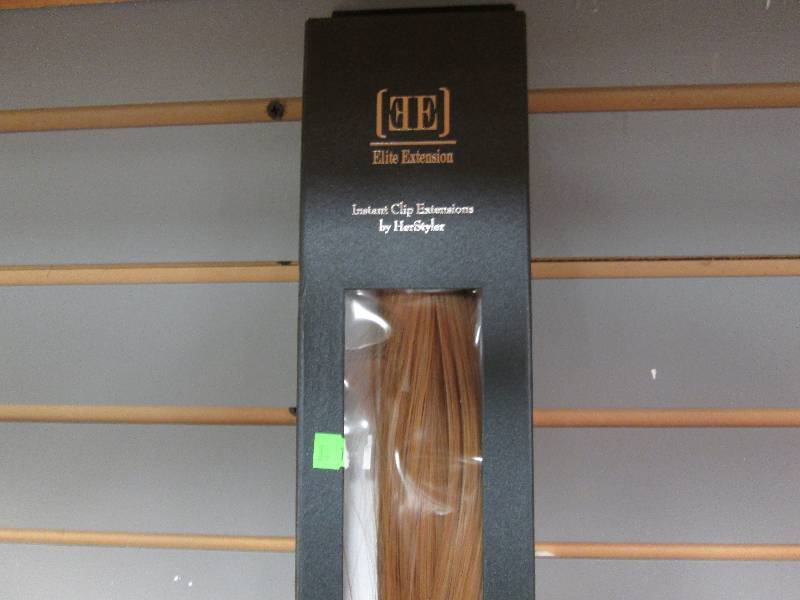 lot 39 image: Herstyler Elite Instant Clip Hair E...