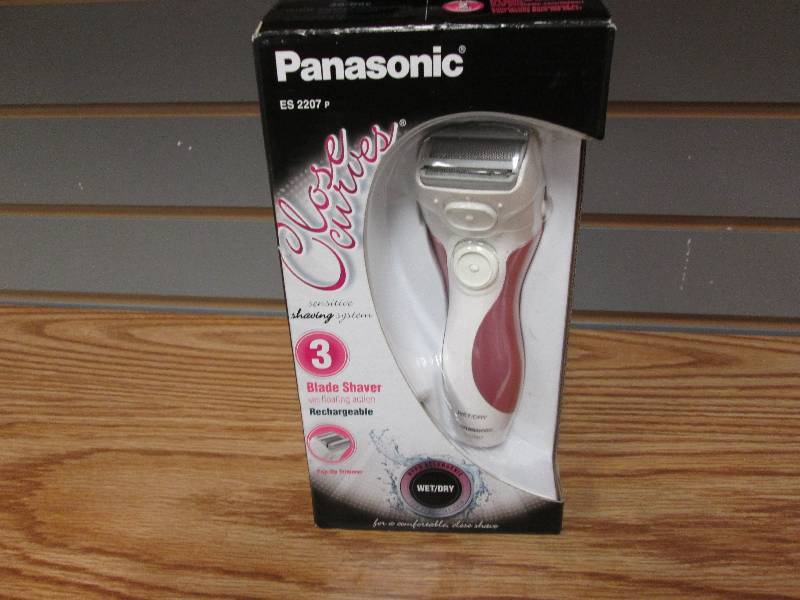 lot 41 image: Panasonic ES 2207 Close Curves sens...