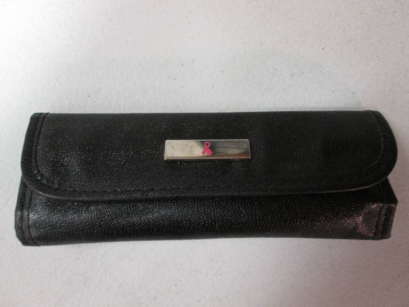 lot 48 image: Pink Ribbon makeup brushes in black...