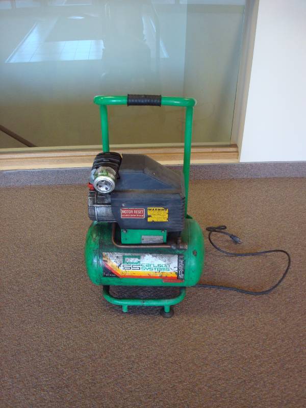 lot 4 image: Carlson Systems Air Compressor. Could Use New...
