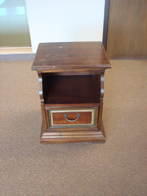 lot 23 image: Small Solid Wood Nightstand Dresser. Has Wear...