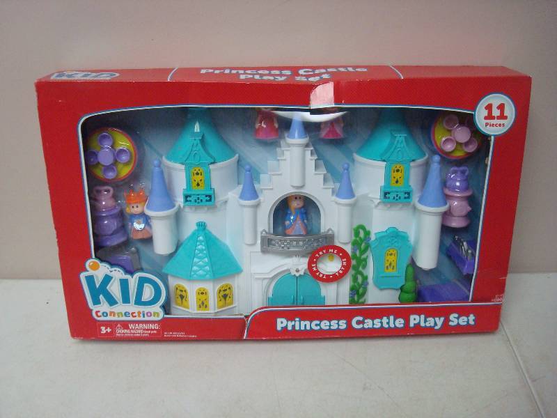 lot 78 image: New Castle Princess Castle....