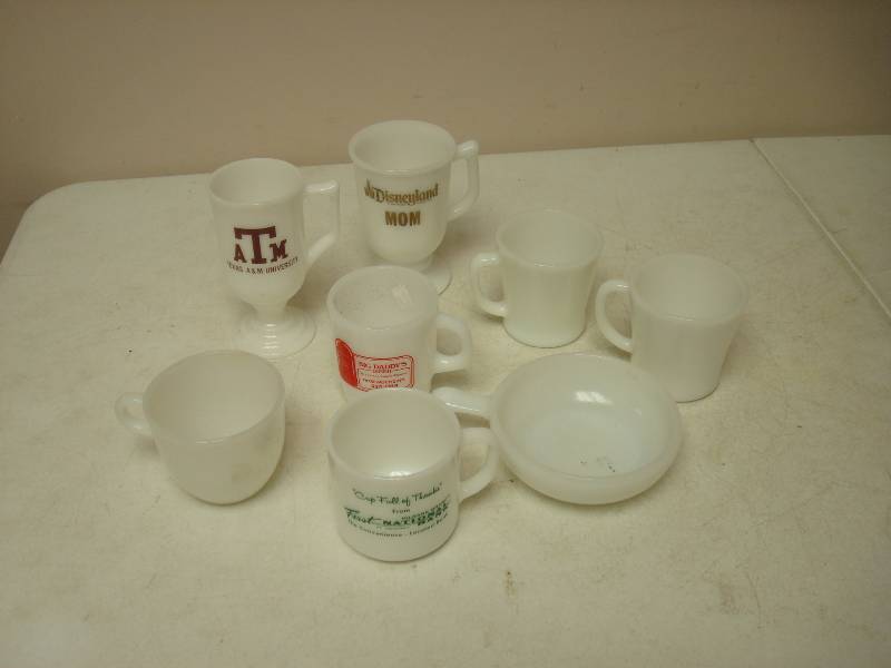 lot 106 image: Lot Of Vintage Milk Glass Coffee Mug Cups...