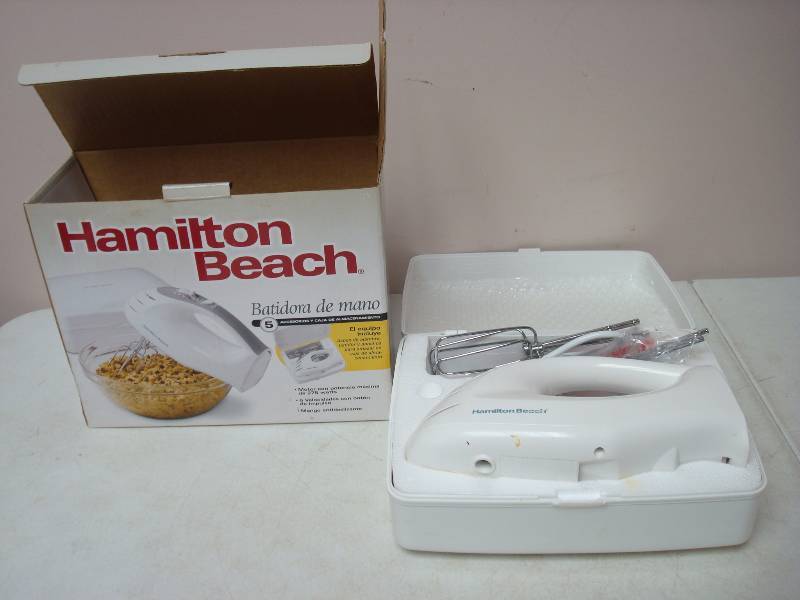 lot 111 image: Hamilton Beach Mixer, Some Wear...