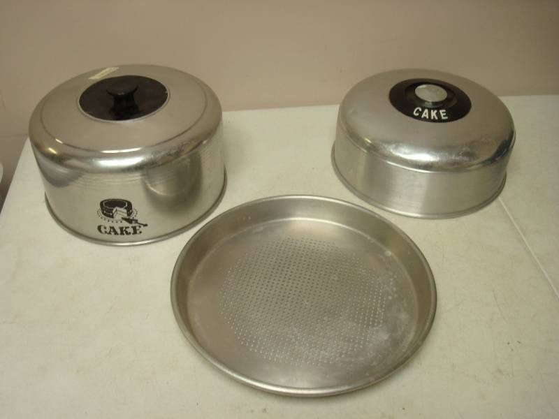 lot 113 image: Lot Of Vintage Cake Covers, Some Wear...