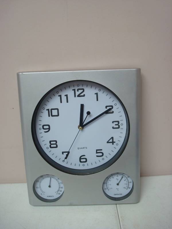 lot 136 image: Clock And Humidity, Thermometer...