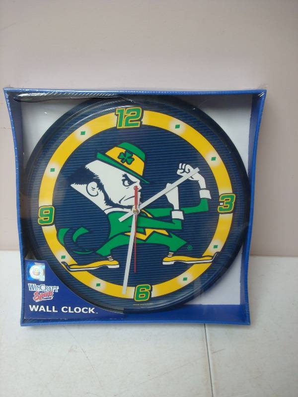lot 163 image: Notre Dame Wall Clock...