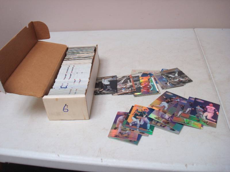 lot 171 image: Lot Of Baseball Cards - #6...