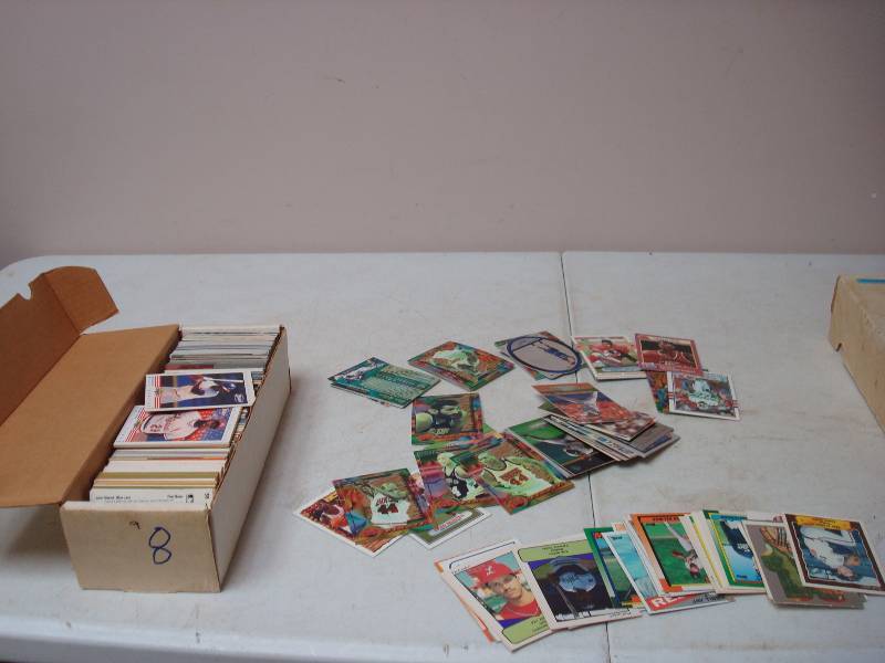 lot 173 image: Box Of Sports Cards - #8...