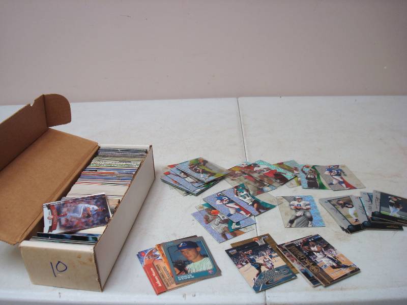 lot 175 image: Box Of Sports Cards - #10...