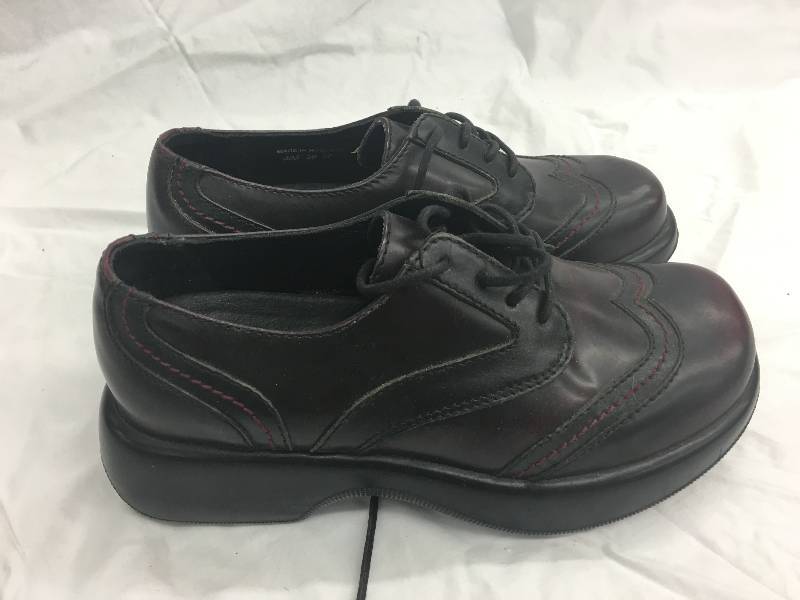 dansko shoes  made in morocco