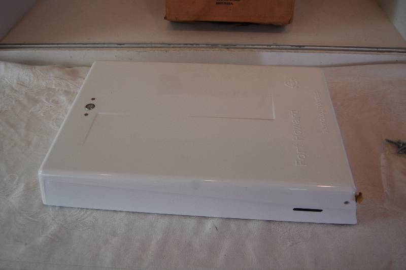 Paper Towel Dispenser
