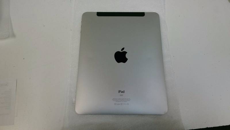 Apple iPad 1st Generation 64GB Black