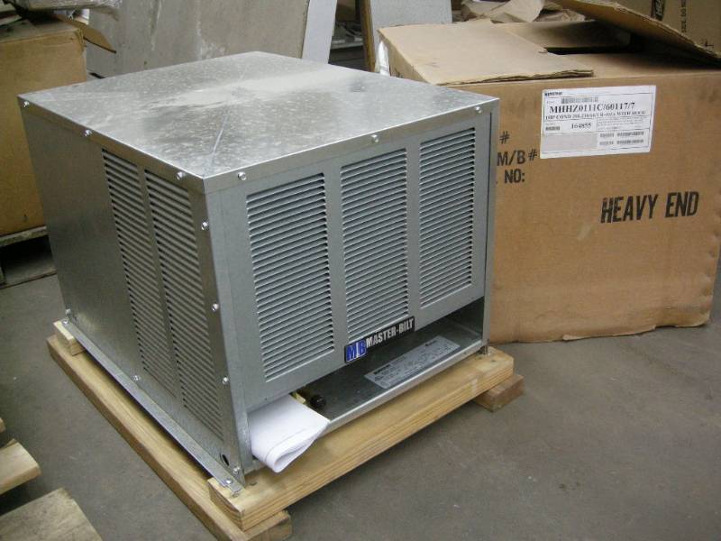 lot 7 image: Standex Master-Bilt Condensing Unit