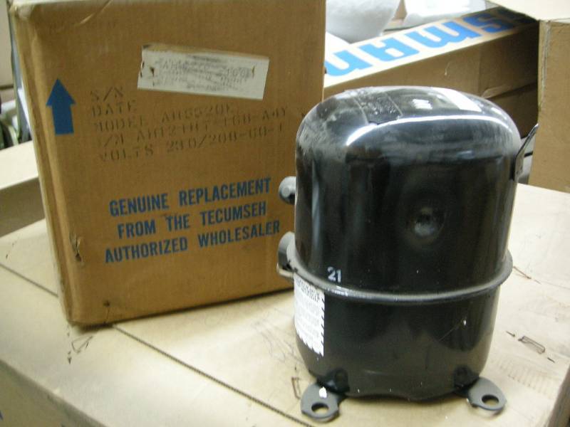 lot 23 image: Tecumseh AC Compressor