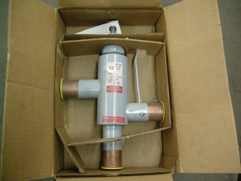 lot 85 image: Sporlan 3-Way Heat Reclaim Valve