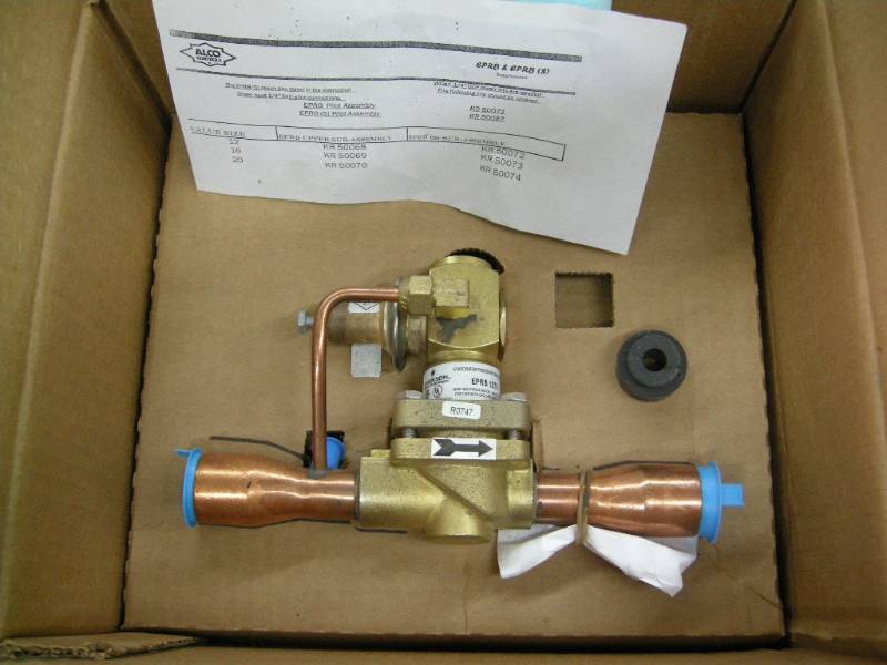lot 86 image: Emerson Pressure Regulator