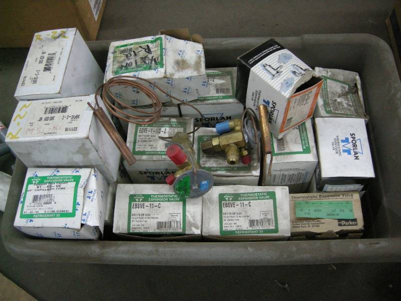 lot 90 image: Group Thermostatic Expansion Valves