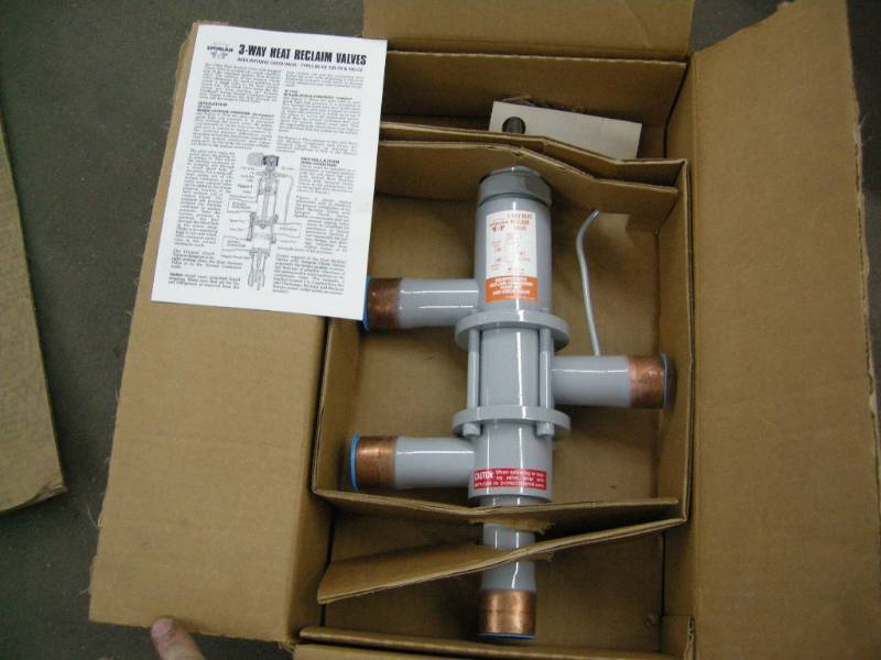 lot 92 image: Sporlan 3-Way Heat Reclaim Valve