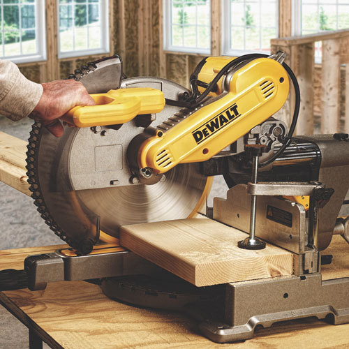 DeWalt DWS79 Miter Saw