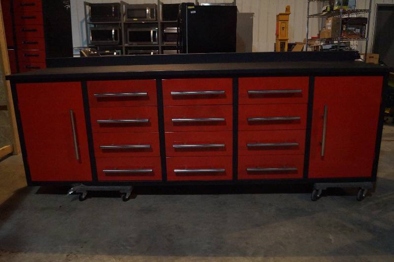 Red 12 Drawer All Metal Toolbench
