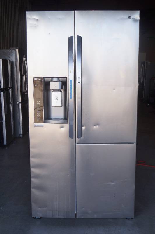 LG Refrigerator in Stainless Steel