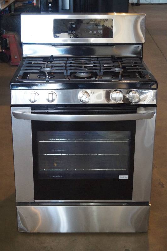 LG Gas Range with Self-Cleaning in Stainless Steel