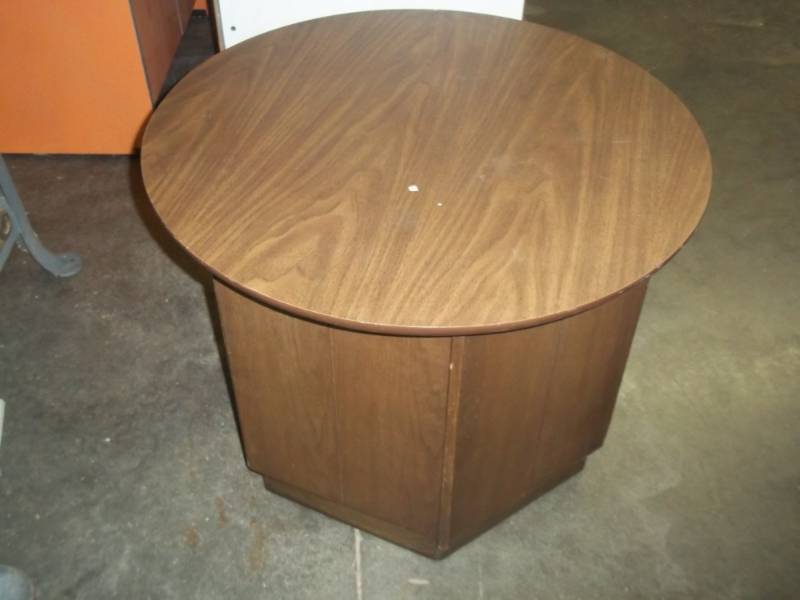 20x26 Wood End Table