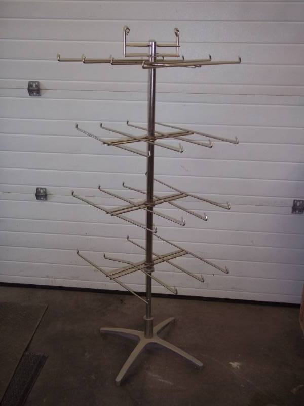 Retail display rack