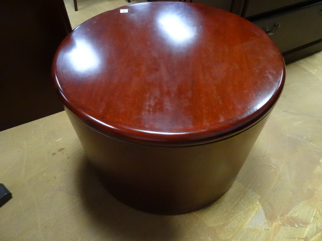 Round Wood Waiting Room Table