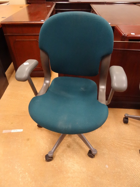 Office Chair On Wheels