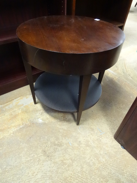 24 Round Wood End Table