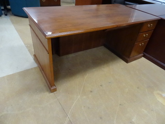 3 Drawer Office Desk 72 X 36 X 30