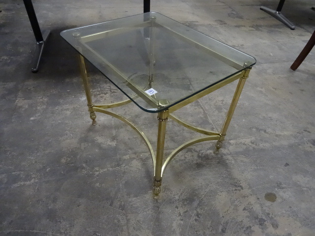 27 X 22 X 22 Metal Framed Table